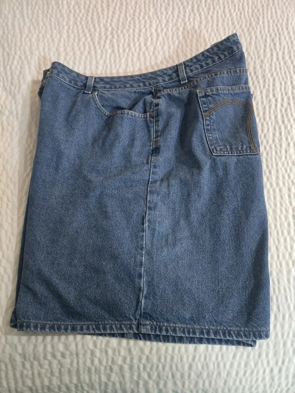 liz claiborne Vintage Denim Baggy Shorts, Classic Fit Size 22 W